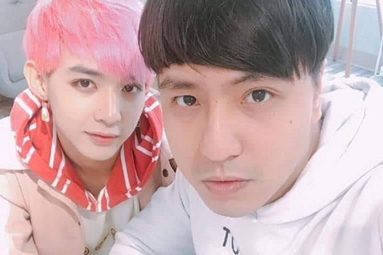 Quản lý nhóm Zero 9 chia sẻ trên Zing, Minkook rời nhóm không phải vì bị gạ tình hay đánh đập mà bởi vì yêu đương. Bản thân Tăng Nhật Tuệ lại bóng gió nói học trò cũ tạo scandal. Trước nghi vấn gạ tình, Tăng Nhật Tuệ vốn vướng nhiều scandal. Ảnh: Zing