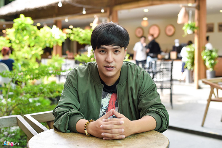 Theo tiết lộ của Tăng Nhật Tuệ chia sẻ trên Zing, Trấn Thành có gọi điện nói chuyện với anh và anh có nói xin lỗi. 'Tôi cũng hứa là show nào có Trấn Thành thì sẽ tránh để anh ấy đỡ khó chịu”, Tăng Nhật Tuệ khẳng định. Ảnh: Zing