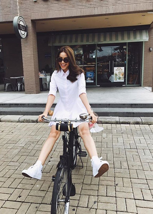 “Tôi chọn cách sống khép kín để cuộc sống của mình được bình yên”, Phạm Hương chia sẻ.