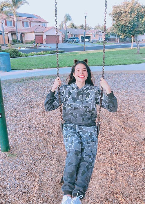 Gần đây, người đẹp công khai việc đã đính hôn nhưng giấu danh tính nửa kia của mình.