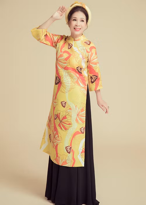 Nghệ sĩ Kim Xuân cũng chia sẻ sự nghiệp của cô thăng hoa là nhờ gia đình.