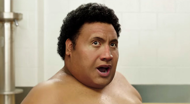 Bob trong Central Intelligence (Điệp viên không hoàn hảo): Central Intelligence mở đầu bằng một cảnh hồi tưởng lấy bối cảnh năm 1996, khi mật vụ CIA - Bob còn là học sinh trung học. Điều này buộc nhà làm phim phải sử dụng CGI trẻ hóa cho Dwayne Johnson. Để làm cho The Rock trông trẻ hơn, họ đã dán mặt của anh lên cơ thể của một người khác. Các nét trên khuôn mặt của Johnson quá nhỏ so với cơ thịt khổng lồ mà chúng miễn cưỡng bị dính vào. Thậm chí tệ hơn, màu da ở giữa mặt và phần còn lại cũng không trùng khớp.