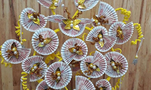 Bao li xi, cay tai loc bang tien that van bay ban du bi cam-Hinh-2