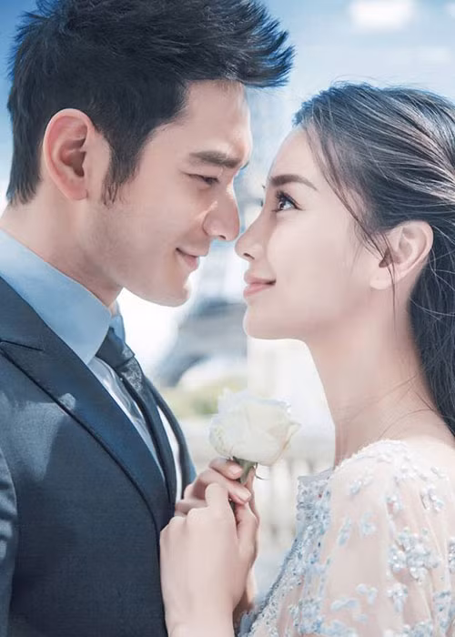 Tháng 12/2018, phía Angelababy phủ nhận hôn nhân của nữ diễn viên có vấn đề. Còn bản thân Huỳnh Hiểu Minh ngầm xóa tan tin đồn bằng cách bày tỏ tình yêu với Angelababy và con trai trên mạng xã hội.