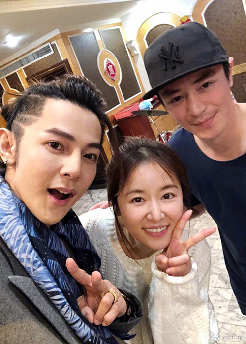 Ngoài ra, theo một số nguồn tin, trước hôn lễ, Lâm Tâm Như và Hoắc Kiến Hoa đã bất hòa khi nữ diễn viên lấy chuyện mang thai ép cưới, còn sau đám cưới, sự nghiệp của cả hai đều xuống dốc.