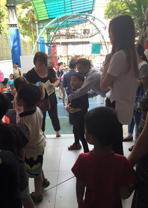 Dù công việc bề bộn, Cường Đô la vẫn luôn cố gắng sắp xếp để đồng hành cùng con trai trong các sự kiện quan trọng. Ảnh: Yan