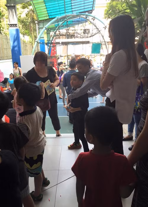 Dù công việc bề bộn, Cường Đô la vẫn luôn cố gắng sắp xếp để đồng hành cùng con trai trong các sự kiện quan trọng. Ảnh: Yan