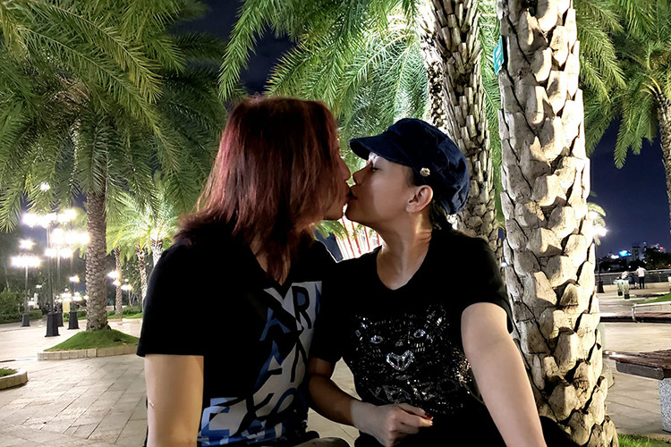 Cặp đôi thường xuyên đưa con gái đi du lịch vào thời gian rảnh rỗi.