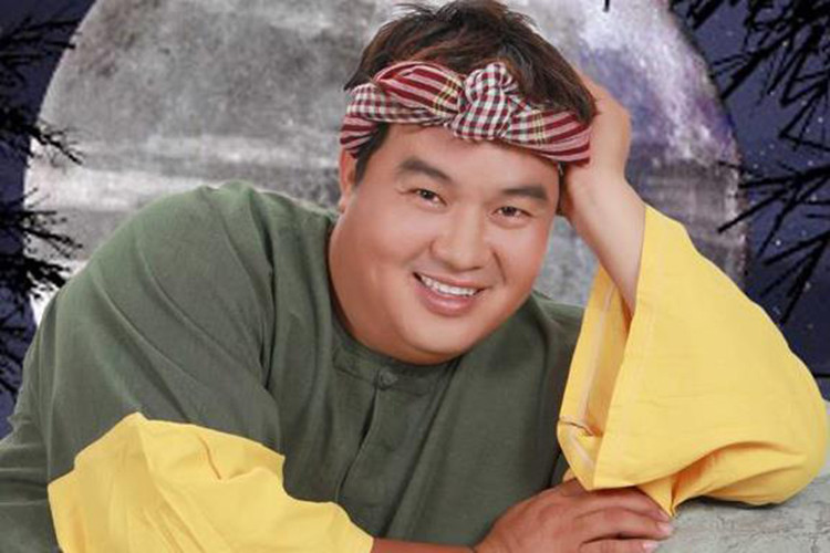 Theo Tri thức trẻ, Hoàng Mập không muốn ai khóc, muốn vợ con phải mặc đồ đẹp nhất trong đám tang. Ảnh: FBNV