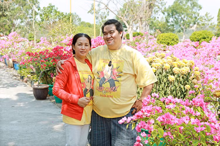 “Bên nội vợ thật sự rất giàu, một gia đình đại gia ở tỉnh mà nói ra ai cũng biết. Đi xe mấy trăm ngàn đô, nhà ở cất mấy chục tỷ.”, Hoàng Mập nói. Ảnh: Khám phá