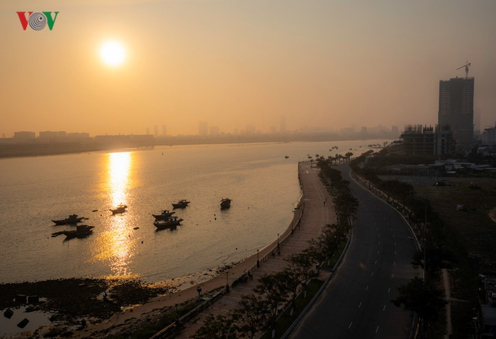 Dòng sông Hàn thơ mộng.