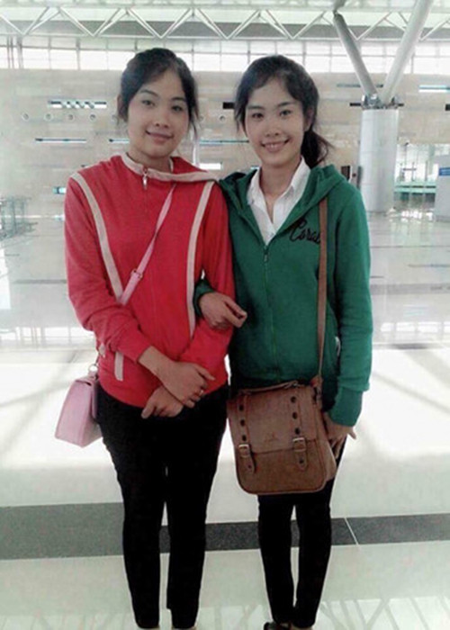 Nhờ được gắn mác là tình cũ tin đồn của Trường Giang, Nam Em (áo xanh) nhận được sự chú ý của dư luận trong 1 năm trở lại đây. Ảnh: Ngôi sao