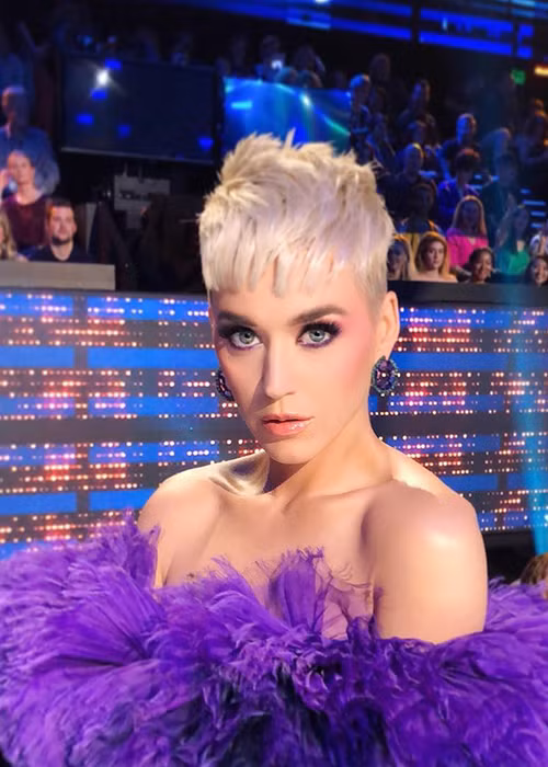 Orlando Bloom lại từng là chồng của siêu mẫu Miranda Kerr và cả hai có 1 cậu con trai chung trước khi ly hôn. Ảnh: FBNV