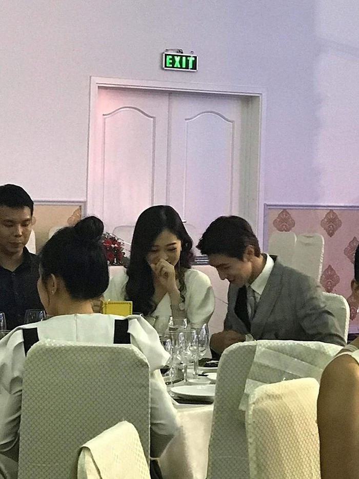 Mặc dù cố tránh nói đến chuyện tình cảm riêng song nhiều lần, Phương Nga và Bình An vẫn bị bắt gặp xuất hiện cùng nhau tại một số sự kiện và trò chuyện vô cùng thân thiết.