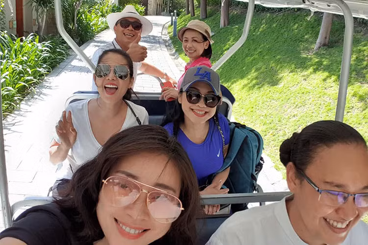 Nữ diễn viên tự thưởng cho mình các chuyến du lịch sau thời gian dài dành cho công việc.