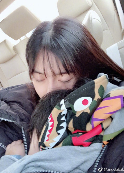 Từng dính như sam nhưng cặp đôi nổi tiếng này rất hiếm khi sánh đôi trong nửa năm trở lại đây dấy nghi vấn tình cảm rạn nứt.