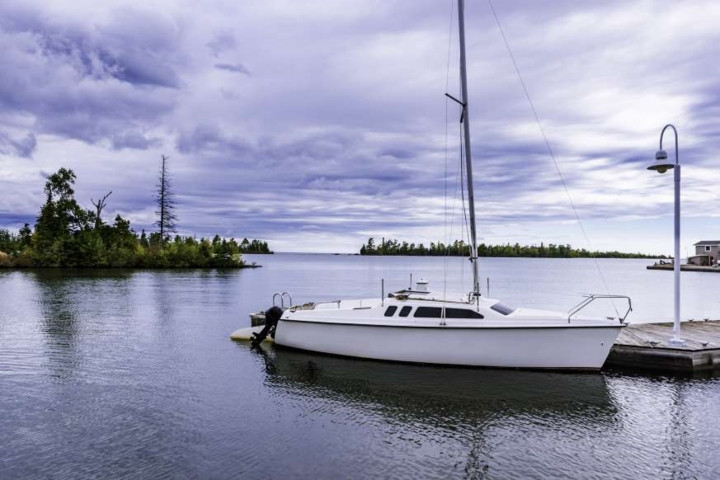 Hồ Superior là hồ sâu nhất trong Ngũ Đại Hồ (Great Lakes) gồm 5 hồ nước lớn ở Bắc Mỹ, trải từ phía bắc nước Mỹ tới phía nam Canada. Nơi này cũng từng gắn với một số vụ mất tích bí ẩn trong nhiều năm qua