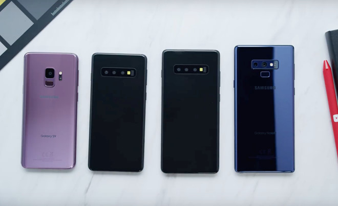 Galaxy S10 series có thể trang bị chip Snapdragon 855 hoặc Exynos 9820, RAM từ 6 GB và bộ nhớ trong từ 128 GB. Máy được chạy trên nền Android 9.0 tùy biến theo giao diện One UI mới. Giá bán của Galaxy S10 được dự đoán từ 1.000 USD và S10+ từ 1.130 USD.