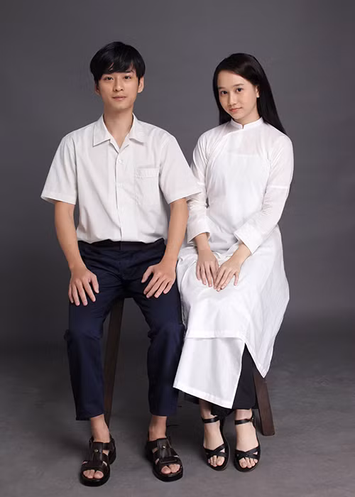 Theo ê-kíp, đạo diễn Victor Vũ quyết định sẽ bấm máy "Mắt biếc" vào tháng 3/2019.