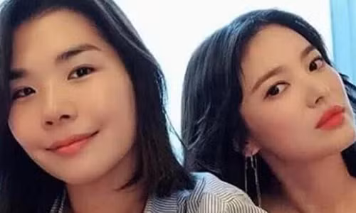 Song Joong Ki bi nghi ngoai tinh voi ai giua tin don ly hon?-Hinh-2