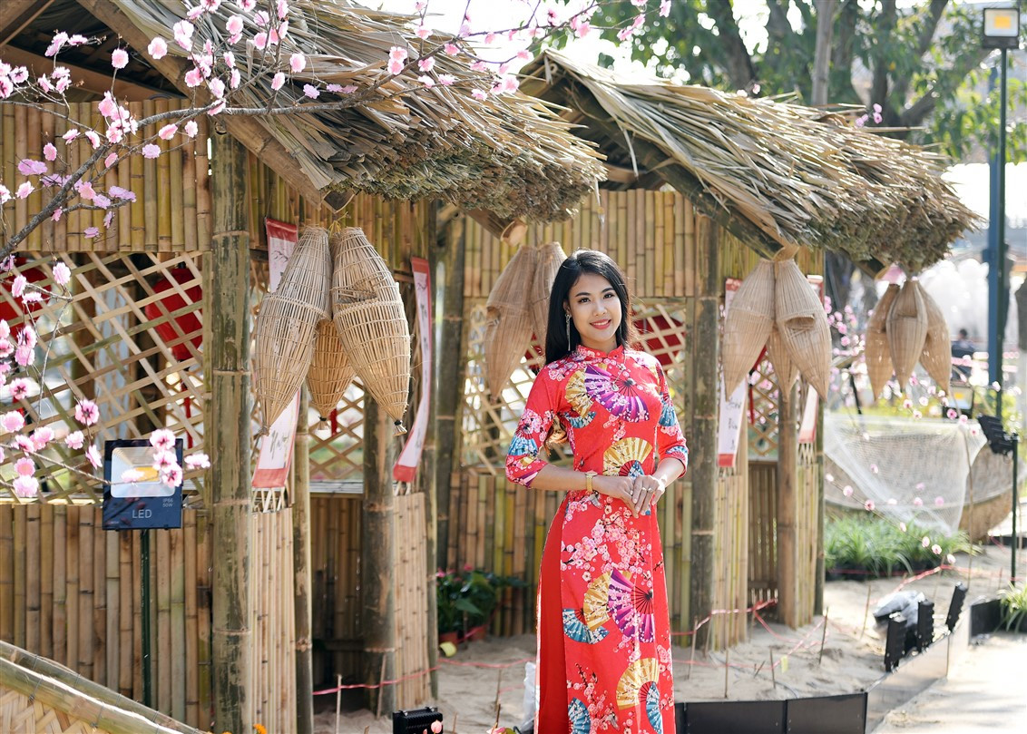 Vui het nac voi le hoi hoa xuan tai Sun World Halong Complex-Hinh-6