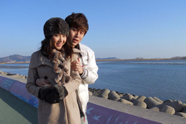 Bạn trai của Ngọc Quyên cao 1m80, sở hữu gương mặt khá điển trai. Ảnh: Vietnamnet