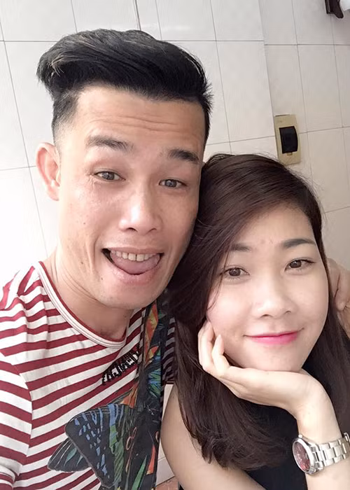 Mới đây, Hiệp Gà xác nhận đã chia tay Diệu Thúy. Trên Ngôi sao, anh cho biết, hôn nhân đổ vỡ do anh sống hời hợt về tình cảm.