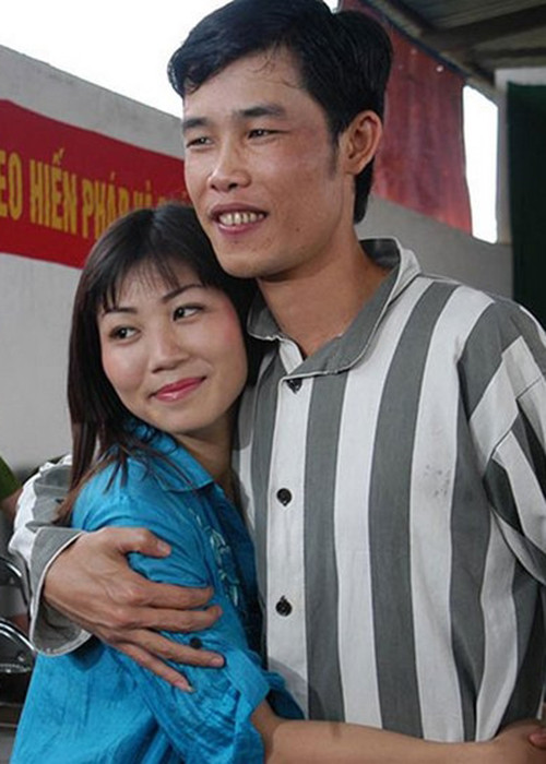 Đường tình duyên của Hiệp Gà dường như rất lận đận. Người vợ đầu tiên của anh là Thanh Qúy. Cô gắn bó với Hiệp Gà từ thuở hàn vi. Ảnh: Một thế giới