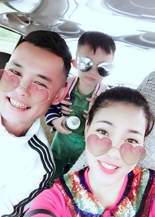 Tháng 10/2016, vợ chồng nam nghệ sĩ hài hạnh phúc đón con trai chào đời.