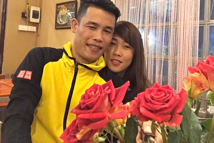 Bản thân Diệu Thúy không bận tâm việc Hiệp Gà từng qua 2 lần đò và có con gái riêng.