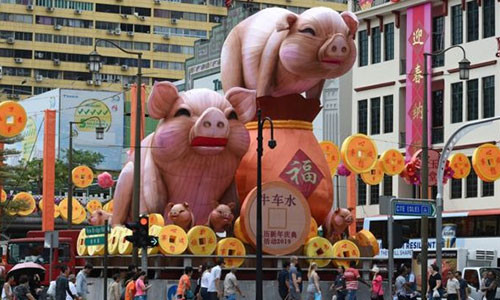 Chuyen gi xay ra vao Tet con lon o mot quoc gia Hoi giao?