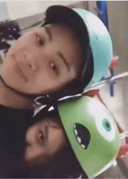 Hồi tháng 11/2018, Hoàng Ngọc cũng từng đăng tải khoảnh khắc hạnh phúc bên Hoài Lâm.