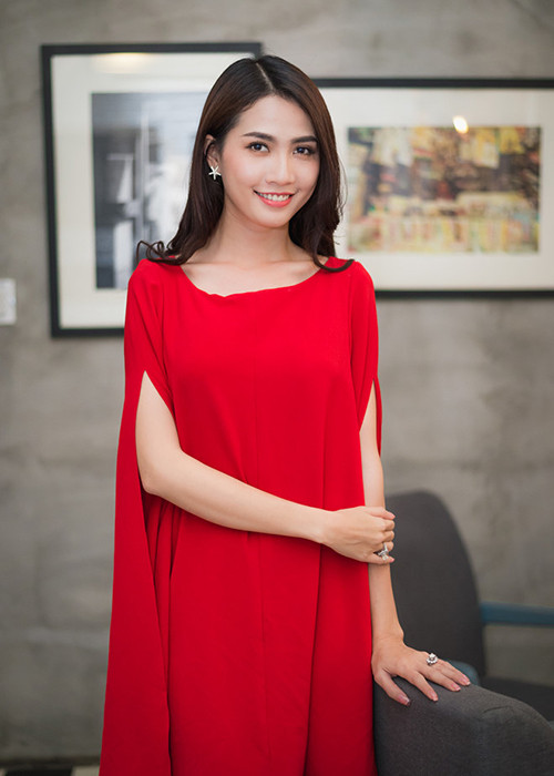 Được bạn trai chiều chuộng nhưng Phan Thị Mơ vẫn từ chối lời cầu hôn bởi cô chưa đủ tin tưởng một ai đó để kết hôn. Ảnh: Zing