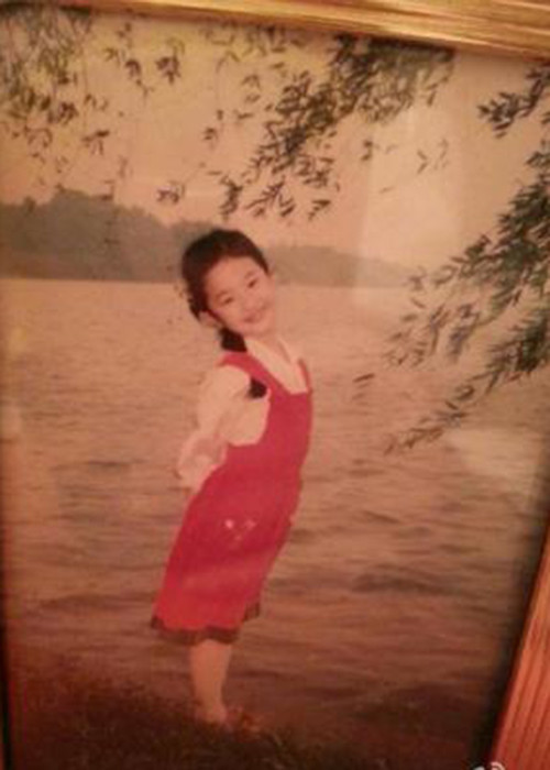 Vẻ ngoài xinh xắn là một lợi thế lớn của người đẹp khi bước chân vào nghệ thuật. Ảnh: Khám phá