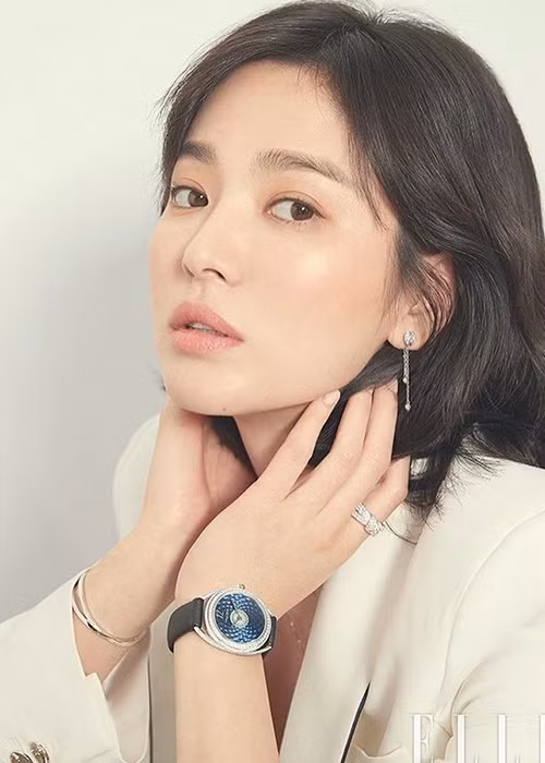 Nữ diễn viên cũng cho rằng việc tránh chạm mặt người yêu cũ là cách tốt nhất để bắt đầu một mối quan hệ mới khác. Ảnh: Naver