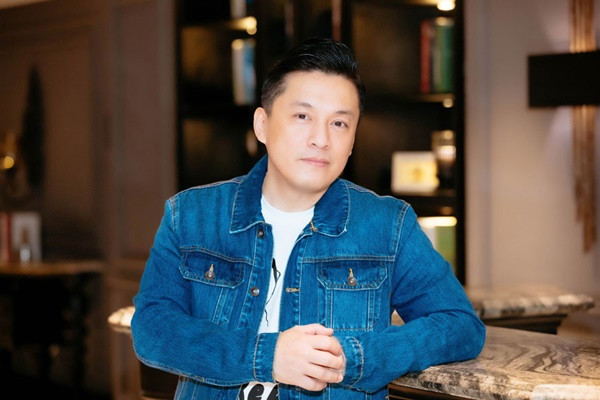 Lan hiem hoi Lam Truong chia se ve vo va con trai 17 tuoi