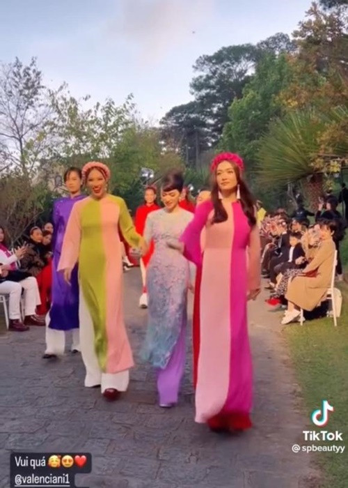 Giữa ồn ào với Kim Duyên, Hương Giang đính chính: "Cầm tay đây, chắc lúc đấy ngứa mũi chị gãi, chứ ai mà hất". Ngoài ra, nữ ca sĩ đăng tải một clip làm rõ hành động với Kim Duyên. Ảnh: Bảo vệ công lý