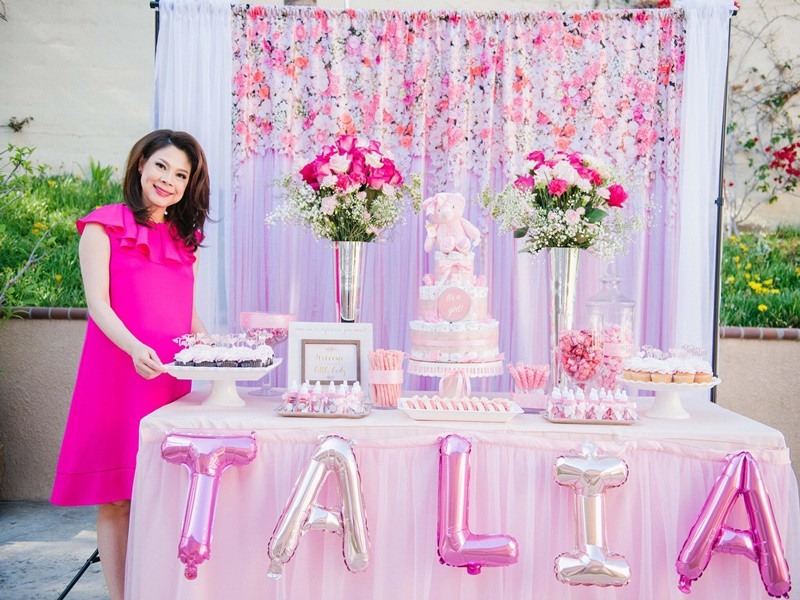 “Búp bê” Thanh Thảo cũng mang bầu con gái đầu lòng ở tuổi 41. Ảnh: FBNV