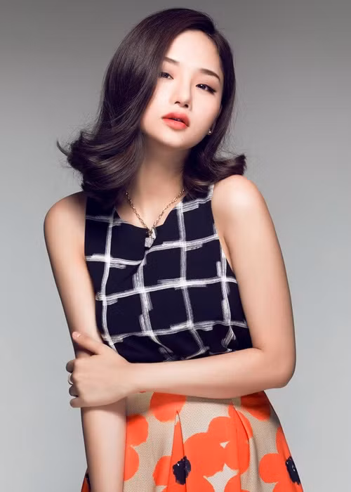 Trong cuộc phỏng vấn với Thể thao và Văn hóa năm 2015, Miu Lê cho hay, cô và mẹ sống ở Việt Nam còn bố và chị gái định cư ở Canada. Ảnh: FBNV