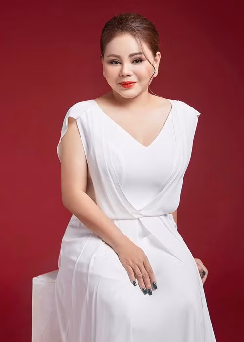 Lê Giang từng tự hứa sẽ không thẩm mỹ nữa. Thế nhưng, cơn nghiện thẩm mỹ của cô dường như chưa đến hồi kết. Năm 2021, trong một chương trình, Lê Giang thừa nhận sửa mũi đến lần thứ 10.