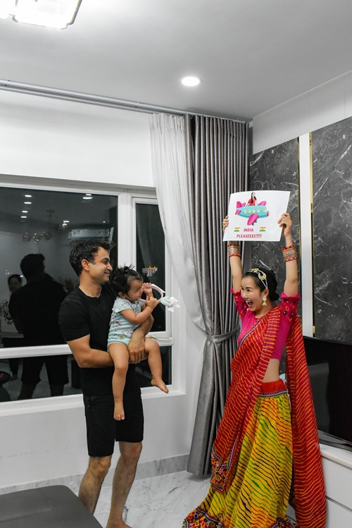 Vợ chồng Võ Hạ Trâm có một con gái chung tên Moon.