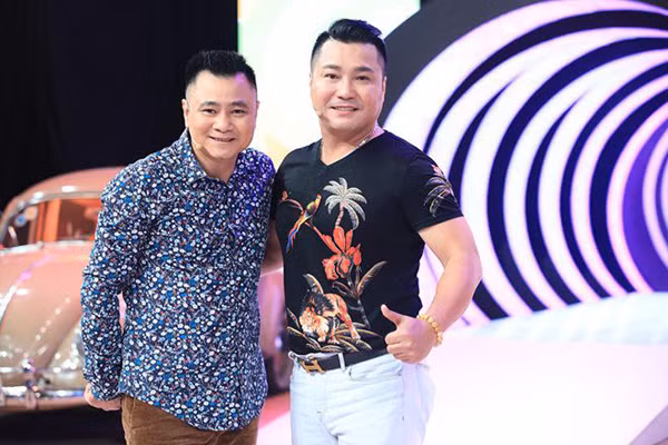 Khong dat show, Ly Hung he xuat hien van lam khan gia thon thuc