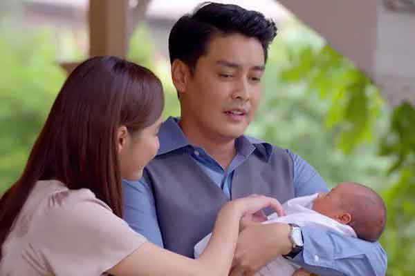 Ngay dau dua con di hoc chong toi phat sot 2 mat do hoe