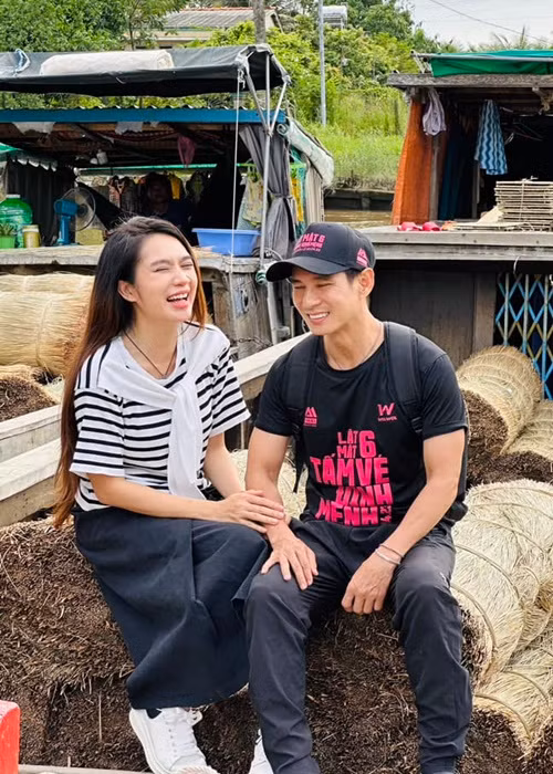 Tuy nhiên, lo ngại tin đồn sẽ bị đẩy đi quá xa, Lý Hải buộc phải lên tiếng. Ảnh: FBNV