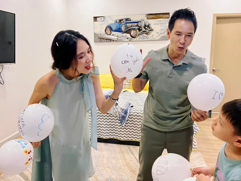 Ngày 27/3, Lý Hải cùng các con tổ chức sinh nhật cho Minh Hà. Ảnh: FBNV