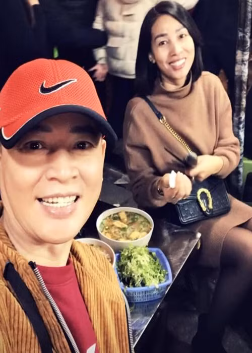 Tùng Dương thường gọi Mai Huế là "cô bạn". Ảnh: FBNV