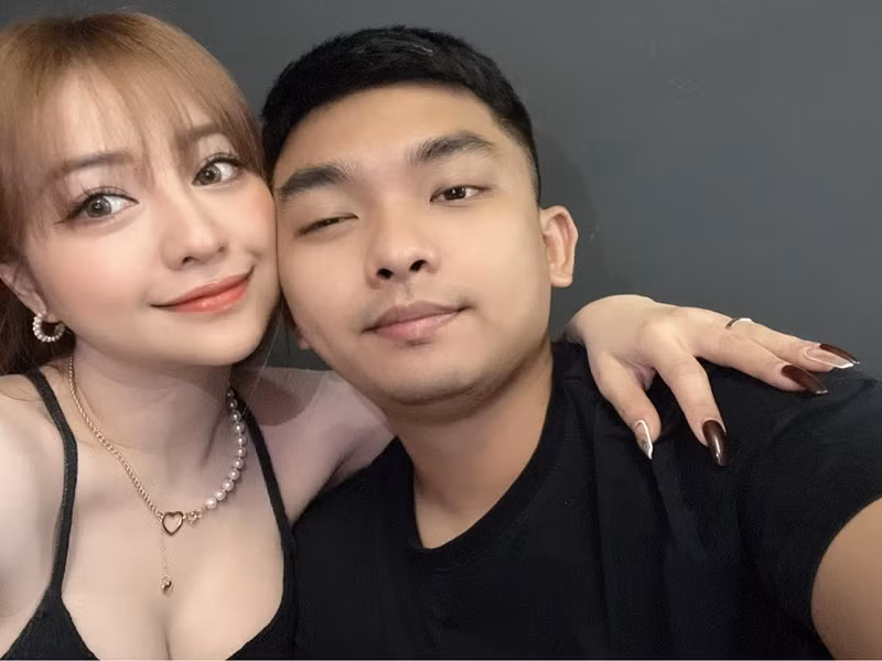 Theo MiA, vợ chồng cô vẫn thường xuyên nói xấu nhau với bạn bè thân thiết.