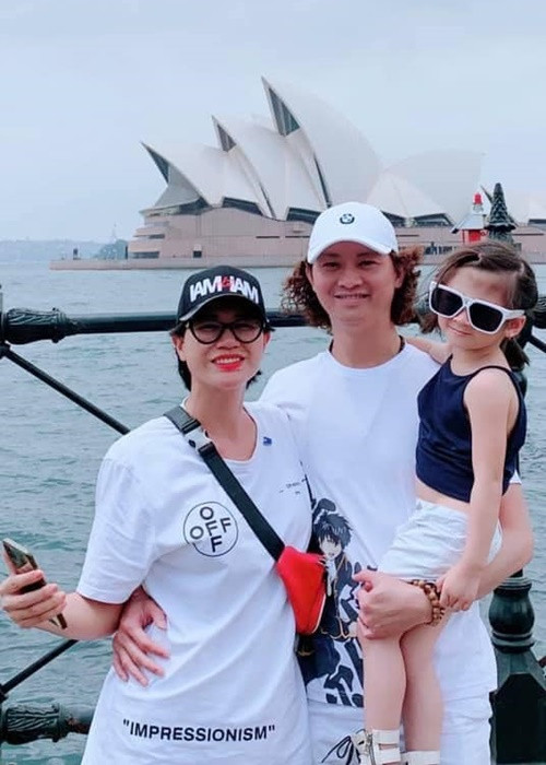 Vợ chồng Trang Trần chưa tổ chức đám cưới vì nhiều lý do. Tuy nhiên, cả hai từng đi chụp ảnh cưới.