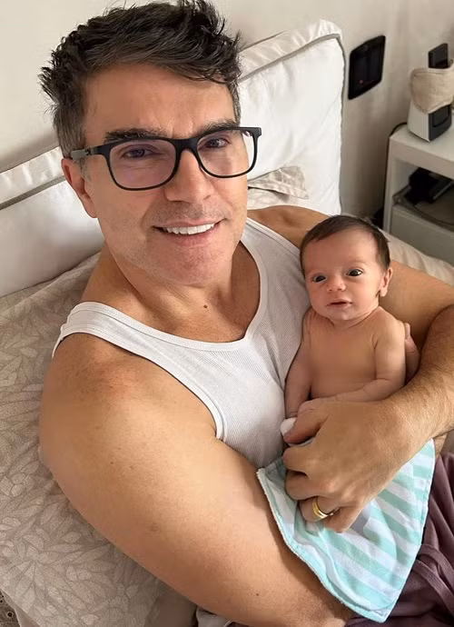 Vợ chồng Claudia Raia từng chấp nhận không có con chung khi nữ diễn viên tìm đến phương pháp thụ tinh trong ống nghiệm nhưng không thành công.