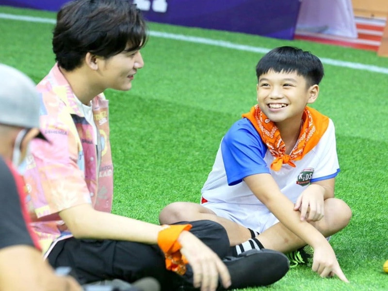 Cậu nhóc từng tham gia chương trình Cầu thủ nhí 2021. Ảnh: FBNV